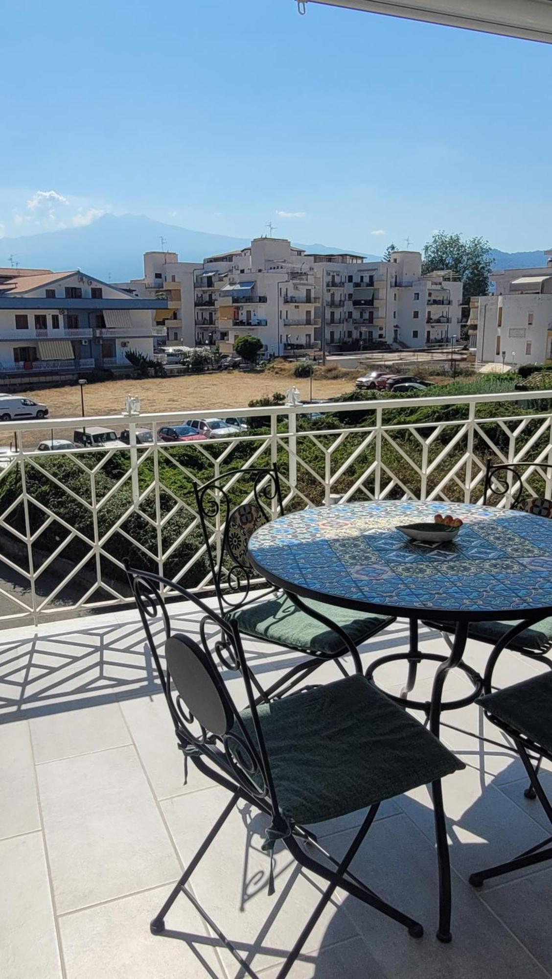 Recanati Seaside Apartment จีอาร์ดีนี นักซอส ภายนอก รูปภาพ